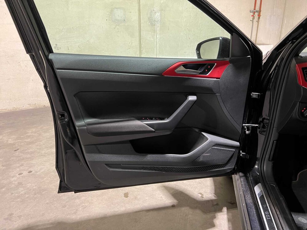 Volkswagen Polo GTI 2.0 TSI 200pk 2019, T-308-RZ