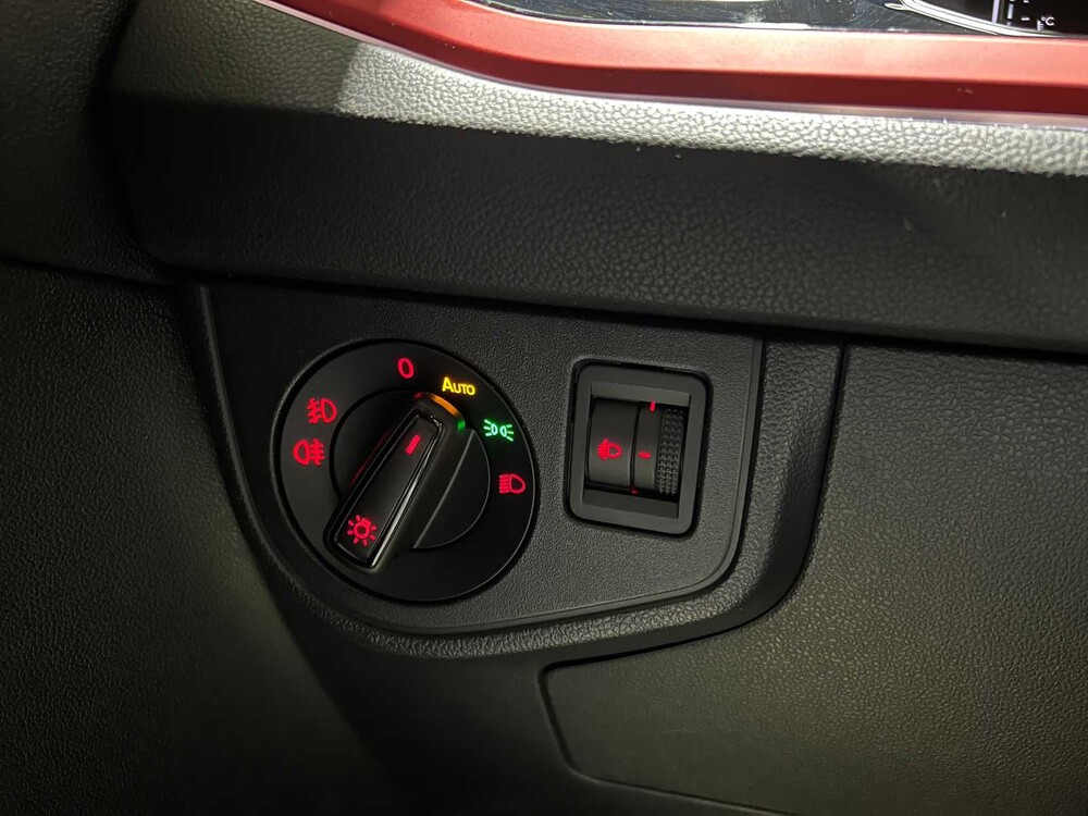 Volkswagen Polo GTI 2.0 TSI 200pk 2019, T-308-RZ