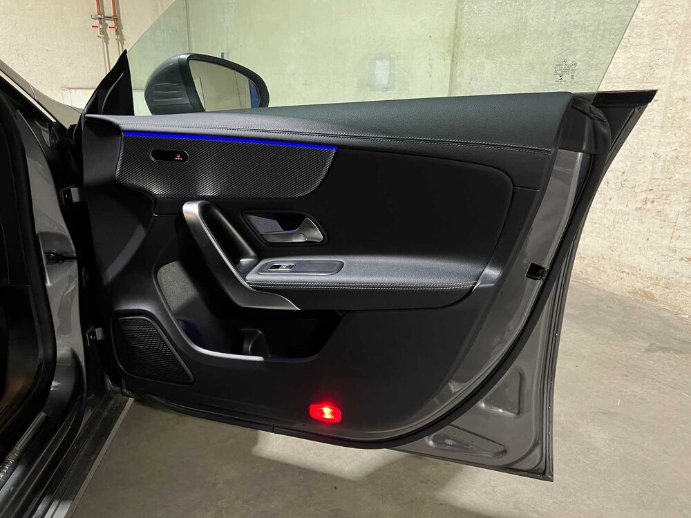 Mercedes-Benz CLA180 Business Solution Luxury 136pk 2020 CLA-klasse, J-804-GH