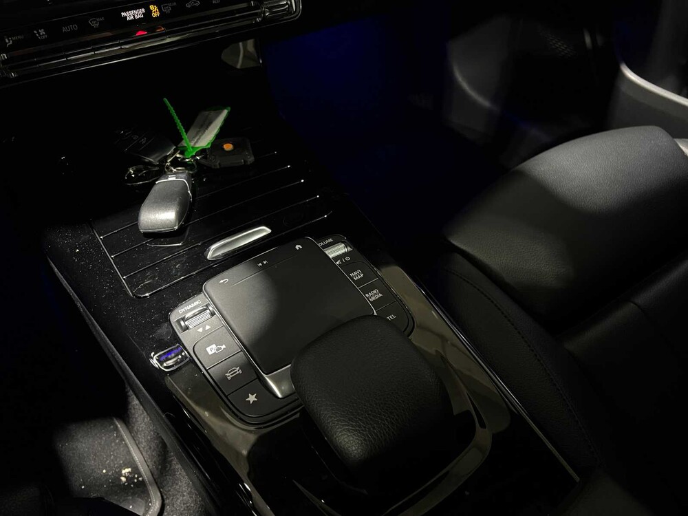 Mercedes-Benz CLA180 Business Solution Luxury 136pk 2020 CLA-klasse, J-804-GH