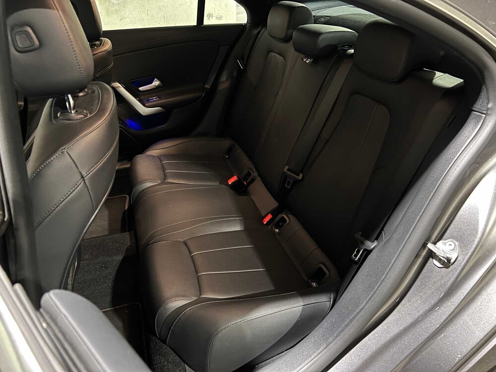 Mercedes-Benz CLA180 Business Solution Luxury 136pk 2020 CLA-klasse, J-804-GH