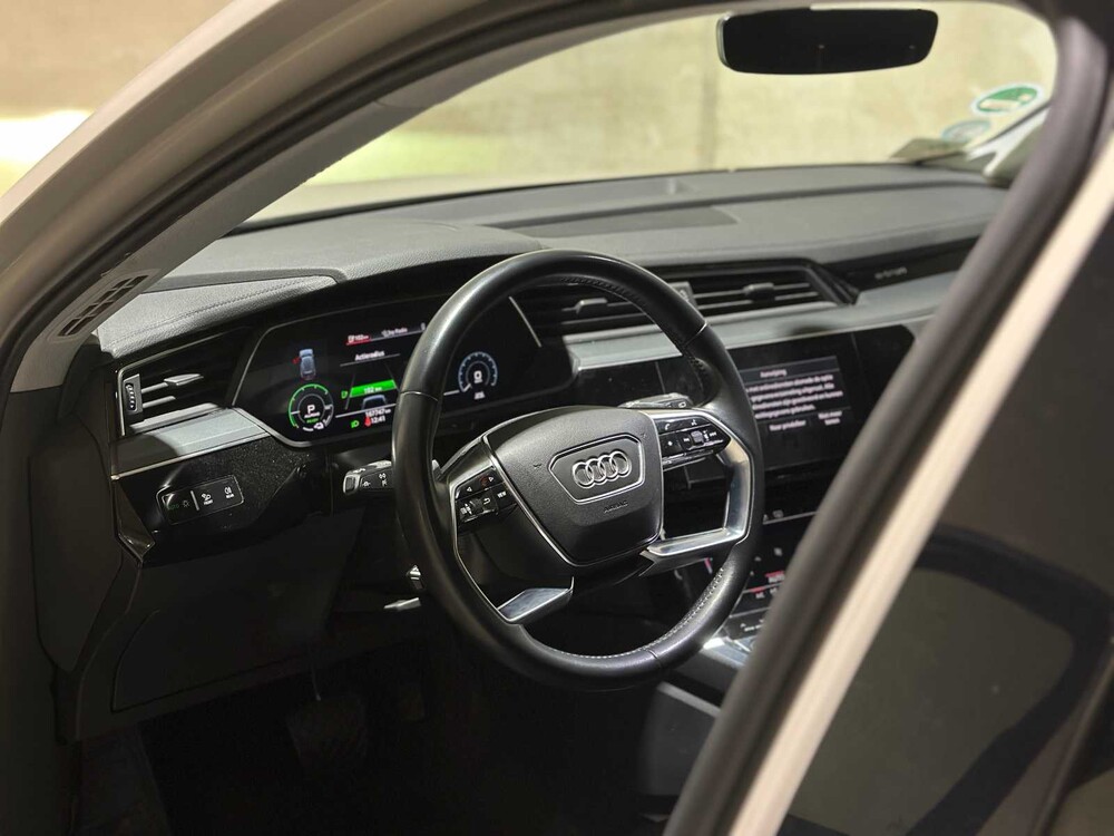 Audi e-tron 50 Quattro Business Edition 71 kWh 313pk 2020, J-746-HG