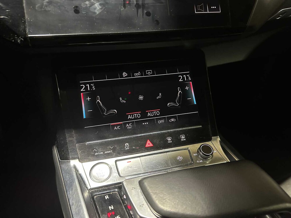 Audi e-tron 50 Quattro Business Edition 71 kWh 313pk 2020, J-746-HG