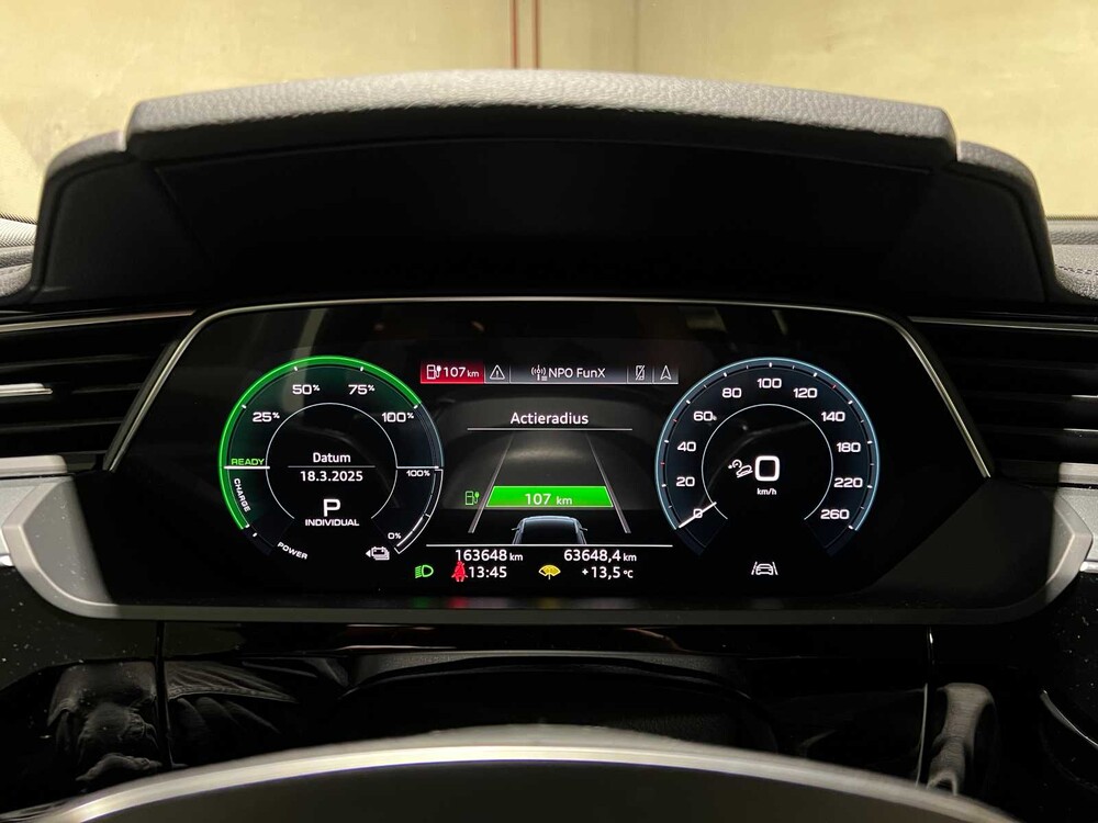 Audi e-tron 50 Quattro Business Edition 313hp 2020, J-470-FG