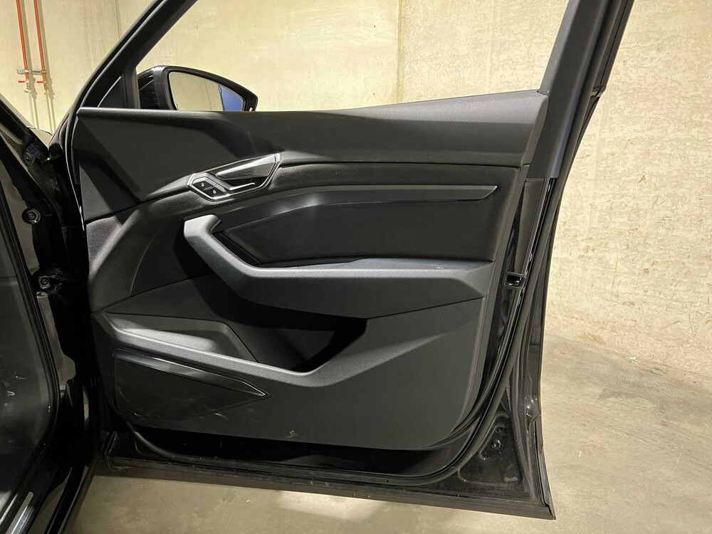 Audi e-tron 50 Quattro Business Edition 313hp 2020, J-470-FG