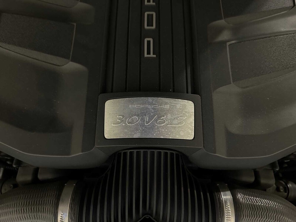 Porsche Panamera 4S 3.0 V6 420hp 2013, 2-XBF-53