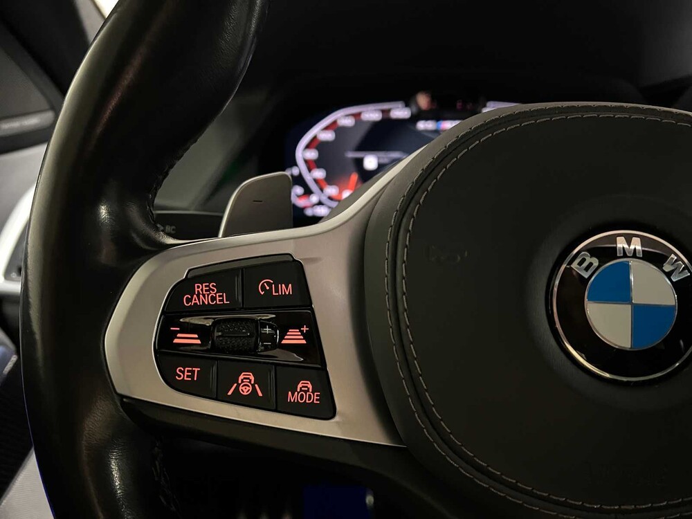 BMW X6 M50i 4.4 V8 High Executive 530pk 2021, L-865-KV