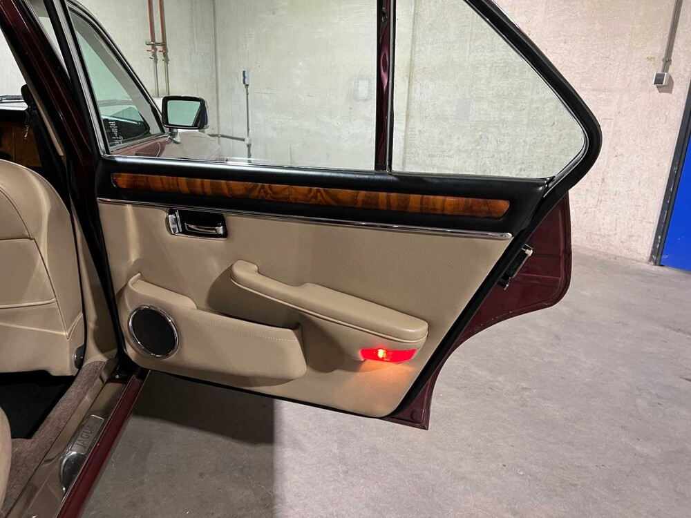 Jaguar Sovereign 4.2 Sovereign 206pk 1986, 49-DH-ZZ