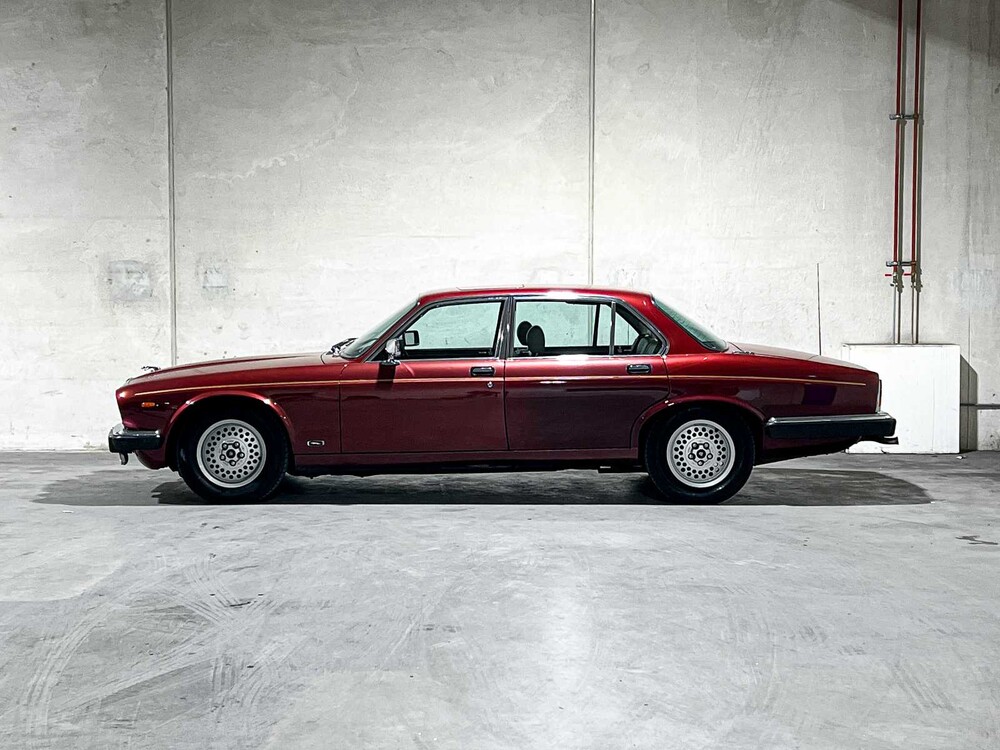Jaguar Sovereign 4.2 Sovereign 206pk 1986, 49-DH-ZZ