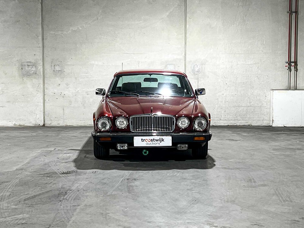 Jaguar Sovereign 4.2 Sovereign 206pk 1986, 49-DH-ZZ