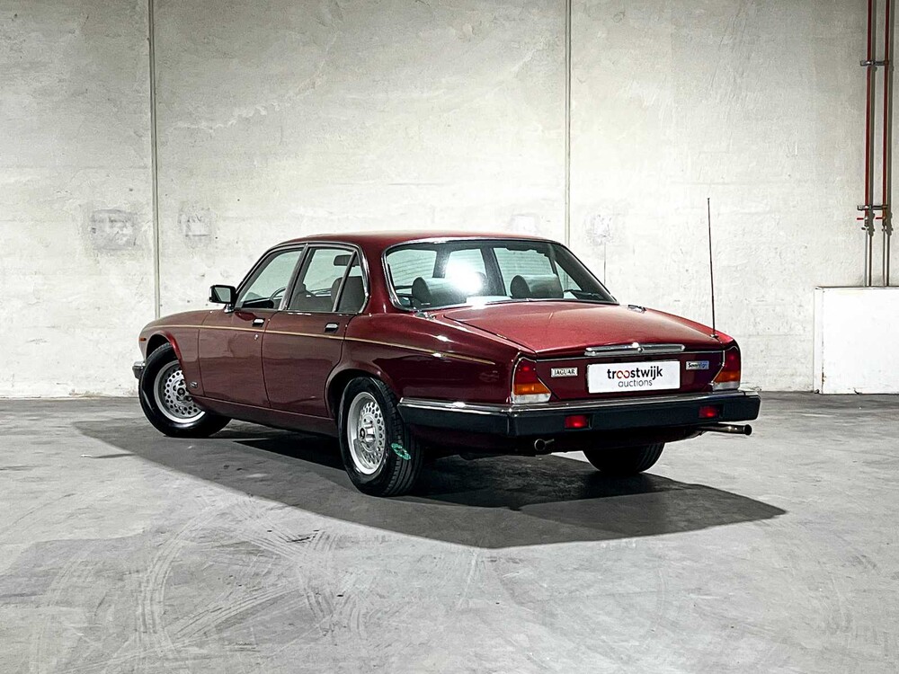 Jaguar Sovereign 4.2 Sovereign 206pk 1986, 49-DH-ZZ