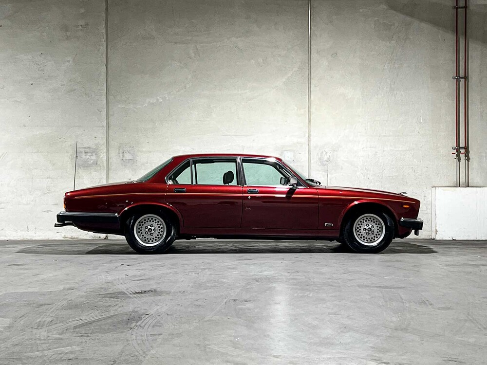 Jaguar Sovereign 4.2 Sovereign 206pk 1986, 49-DH-ZZ