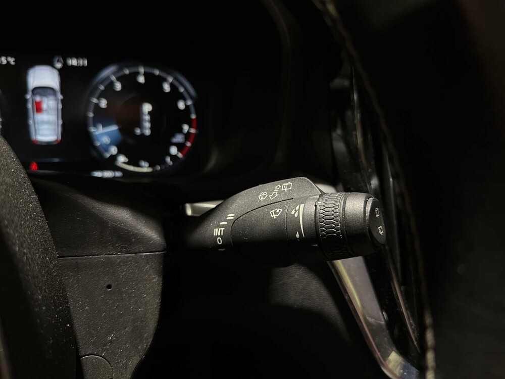 Volvo V60 2.0 T4 R-Design 190pk 2020, J-495-DH