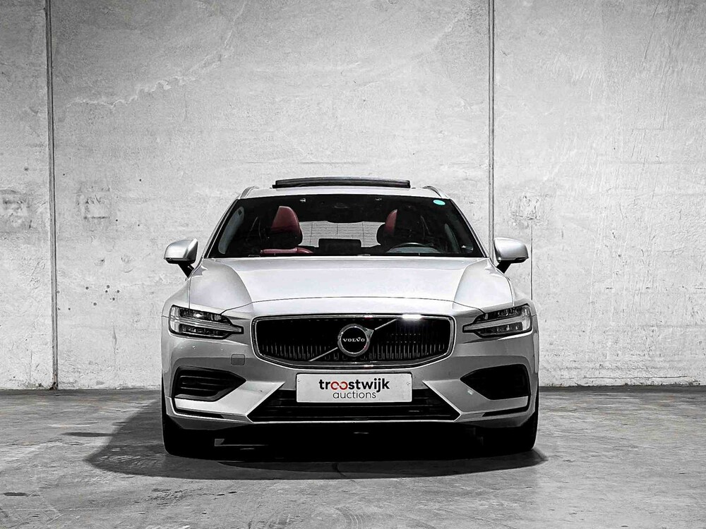 Volvo V60 2.0 T4 R-Design 190pk 2020, J-495-DH