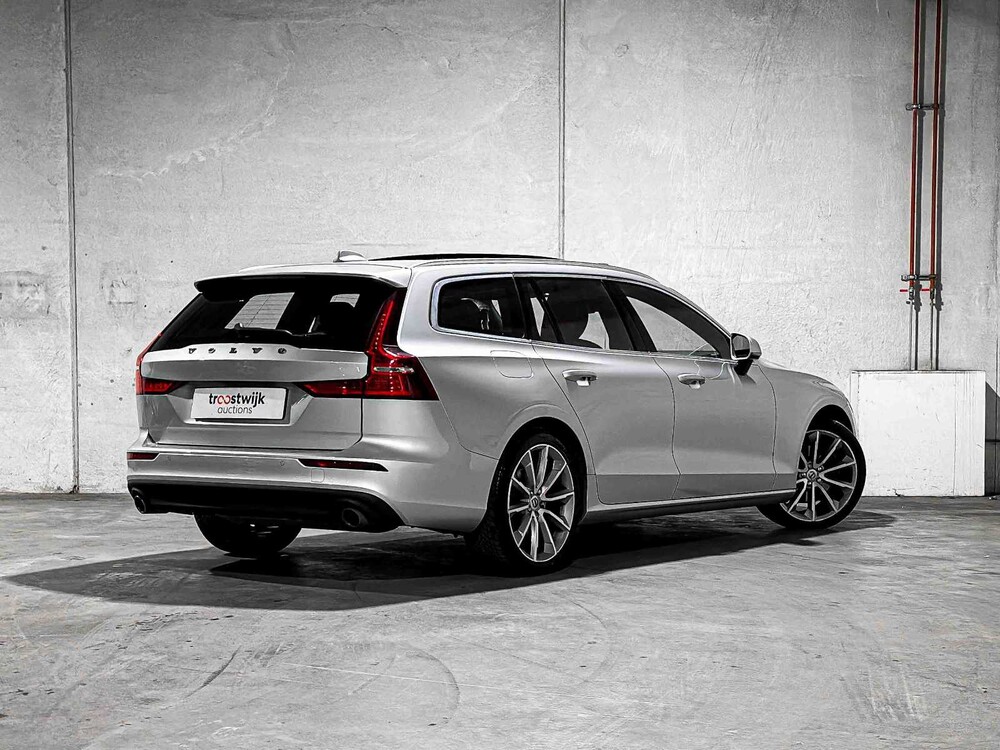 Volvo V60 2.0 T4 R-Design 190pk 2020, J-495-DH