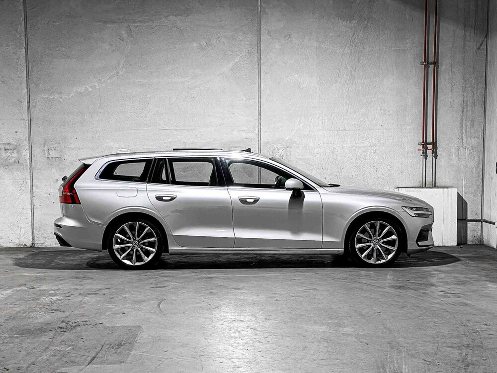 Volvo V60 2.0 T4 R-Design 190pk 2020, J-495-DH