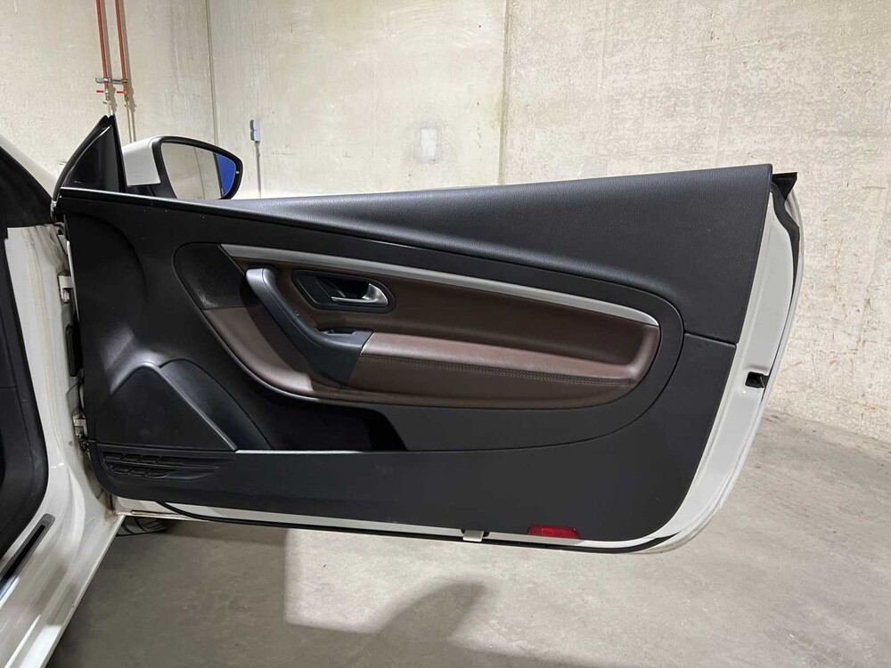 Volkswagen Eos 2.0 TSI Highline 211pk 2011, PF-523-X