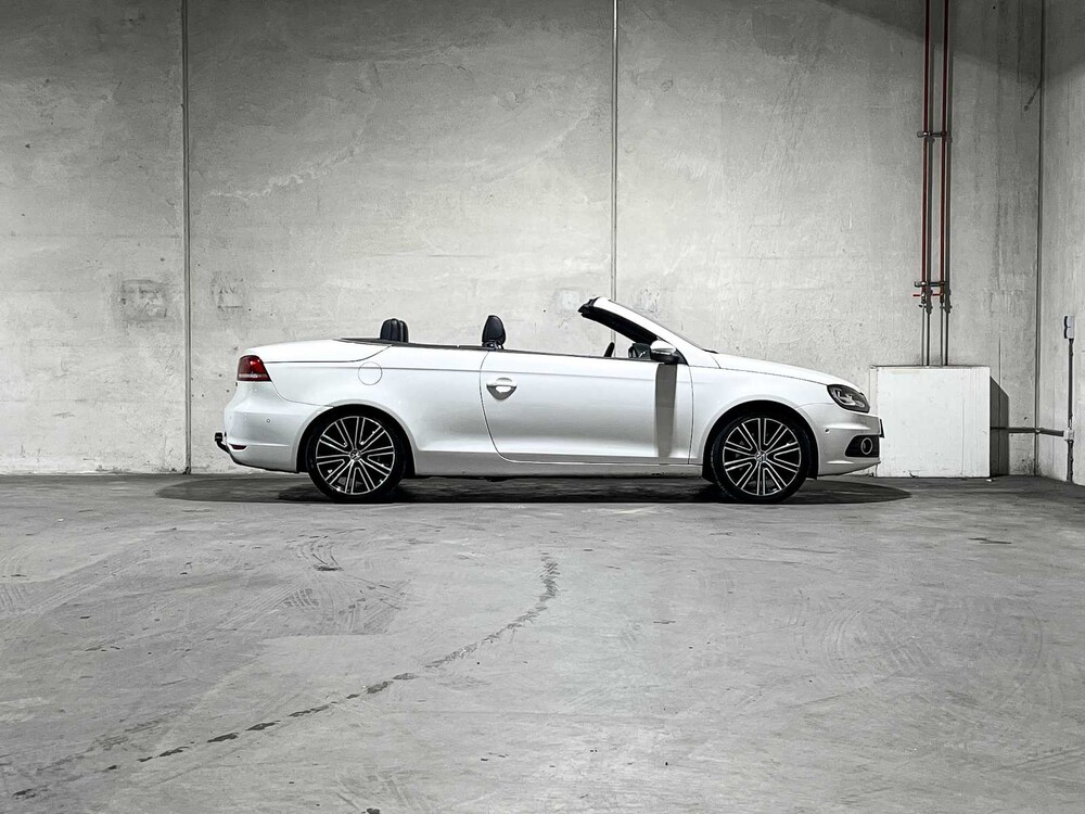 Volkswagen Eos 2.0 TSI Highline 211pk 2011, PF-523-X