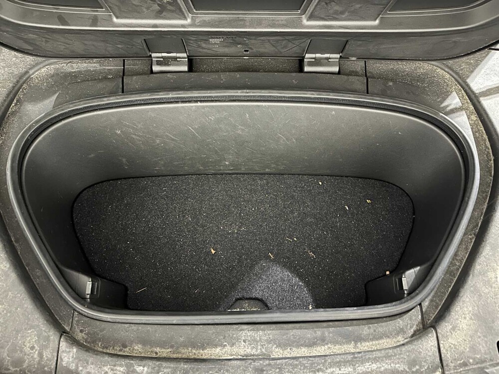 Volvo XC40 Recharge P8 AWD R-Design 408pk 2021, L-317-FX