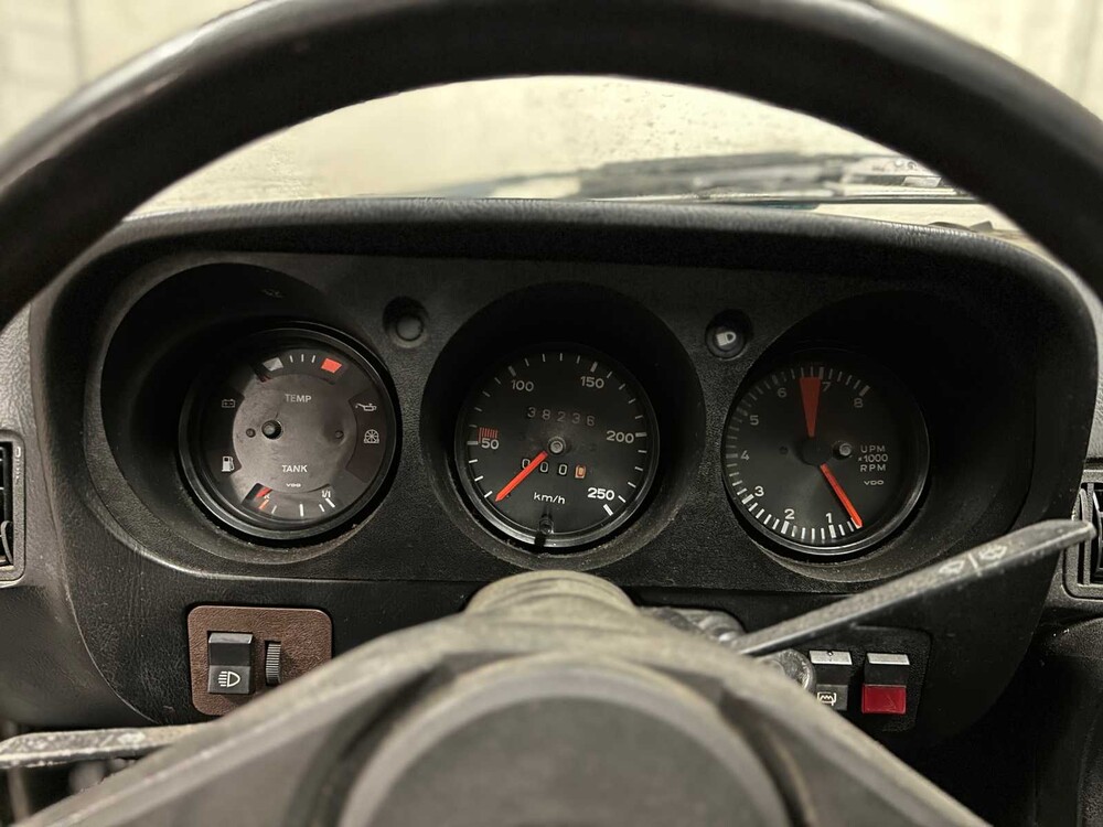 Porsche 924 2.0 125PS 