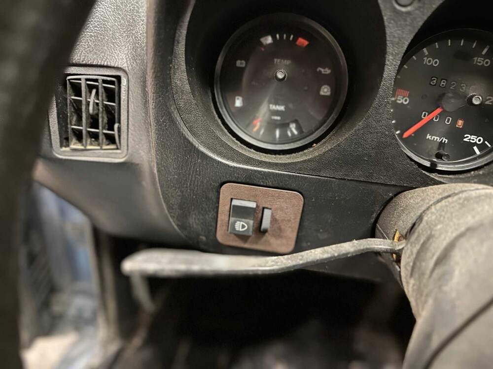 Porsche 924 2.0 125PS 