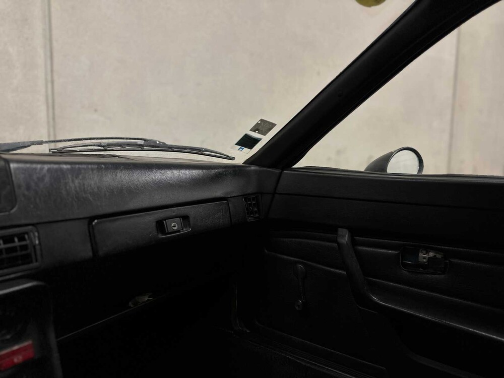 Porsche 924 2.0 125PS 