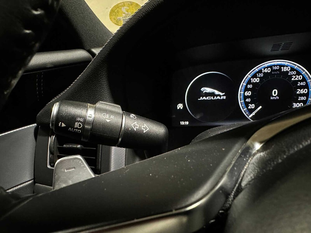 Jaguar XF Sportbrake 2.0d Portfolio 179pk 2017 (Origineel-NL), PZ-465-J