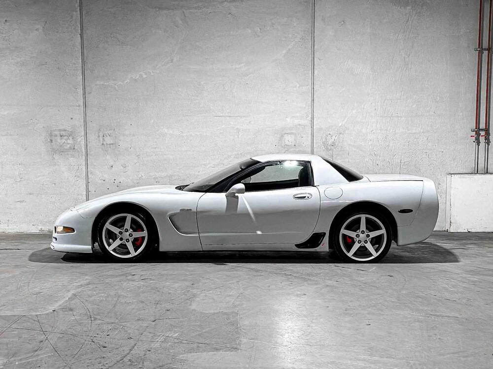Chevrolet Corvette Z06 5.7 V8 405pk 2003