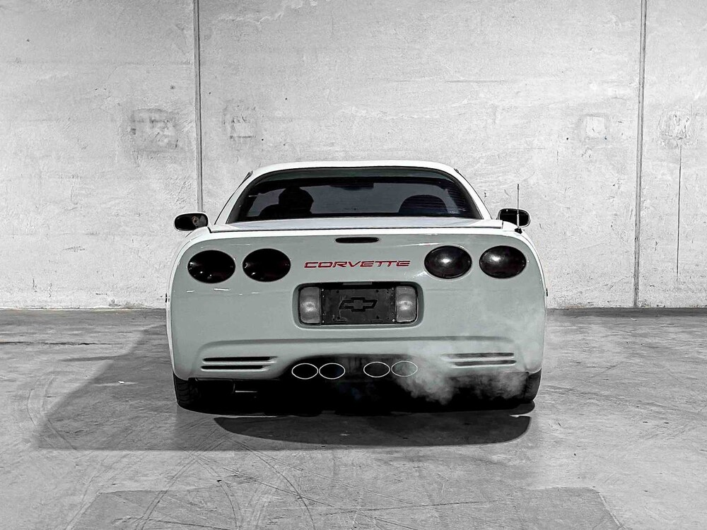 Chevrolet Corvette Z06 5.7 V8 405pk 2003