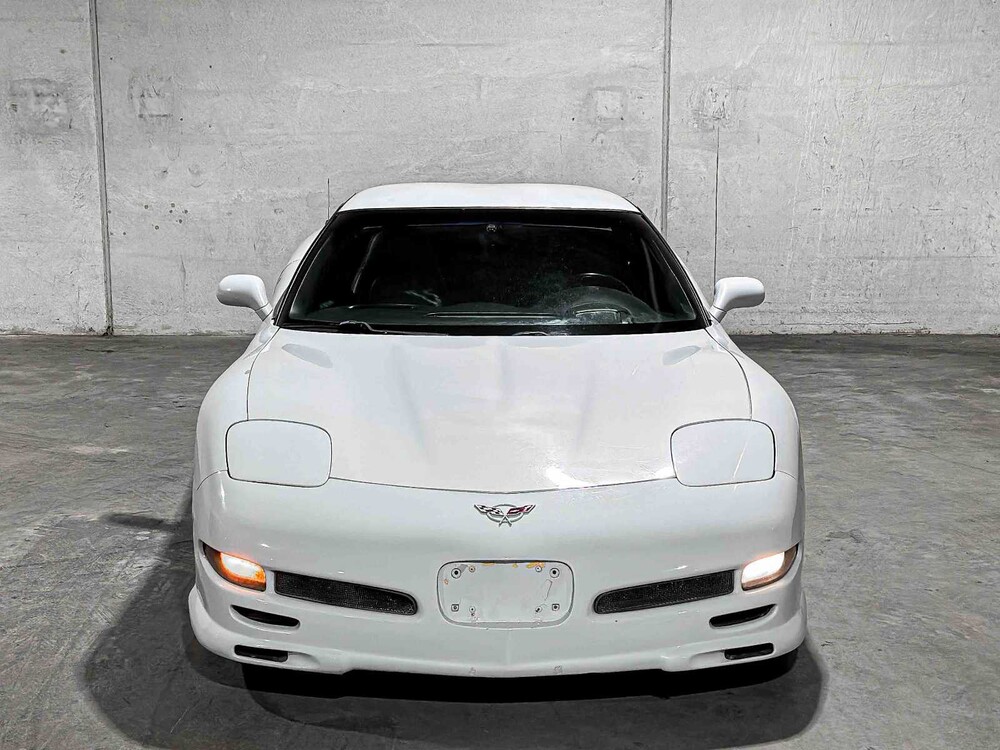 Chevrolet Corvette Z06 5.7 V8 405pk 2003