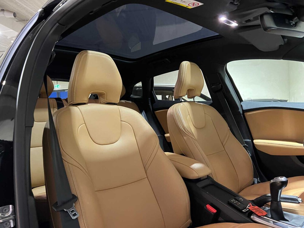 Volvo V40 2.0 D2 Nordic+ Inscription 120PS 2016, KN-272-N