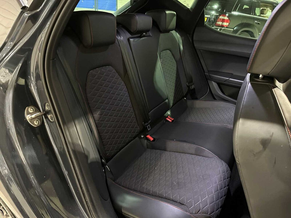 SEAT Leon 1.4 TSI eHybrid PHEV FR 150PS 2020, T-121-HL