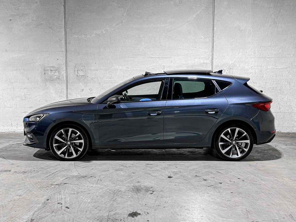 SEAT Leon 1.4 TSI eHybrid PHEV FR 150PS 2020, T-121-HL
