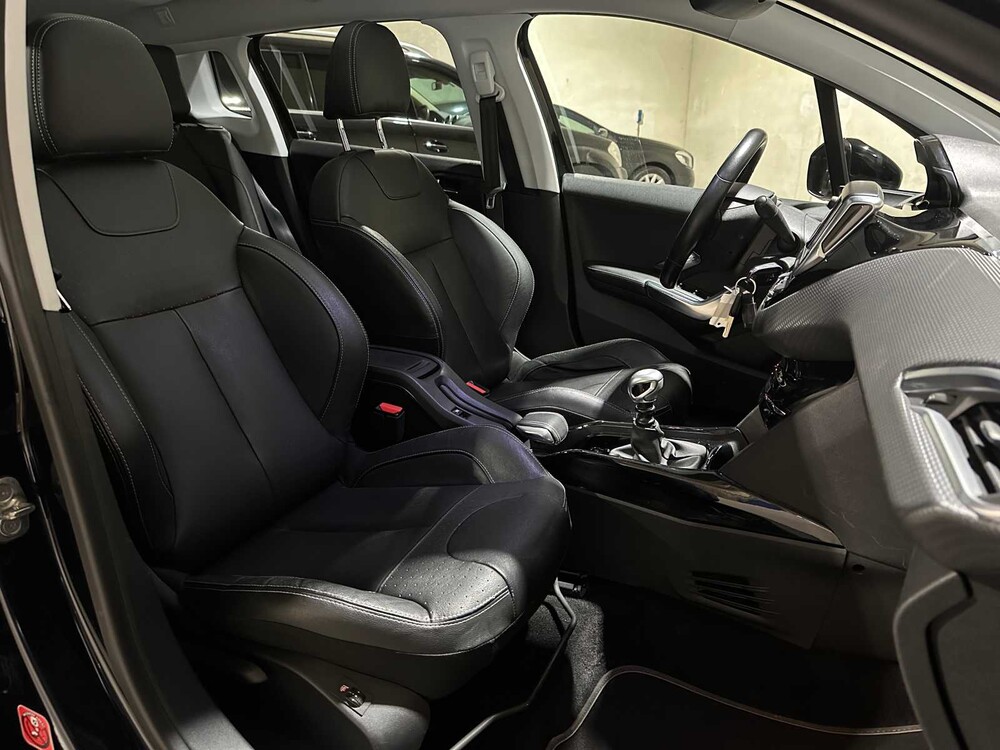 Peugeot 2008 1.2 PureTech GT-line 131pk 2017, XJ-930-V