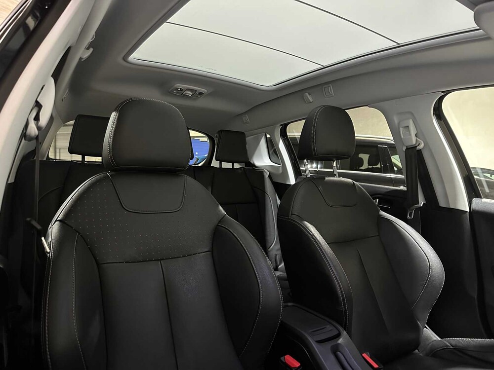 Peugeot 2008 1.2 PureTech GT-line 131pk 2017, XJ-930-V