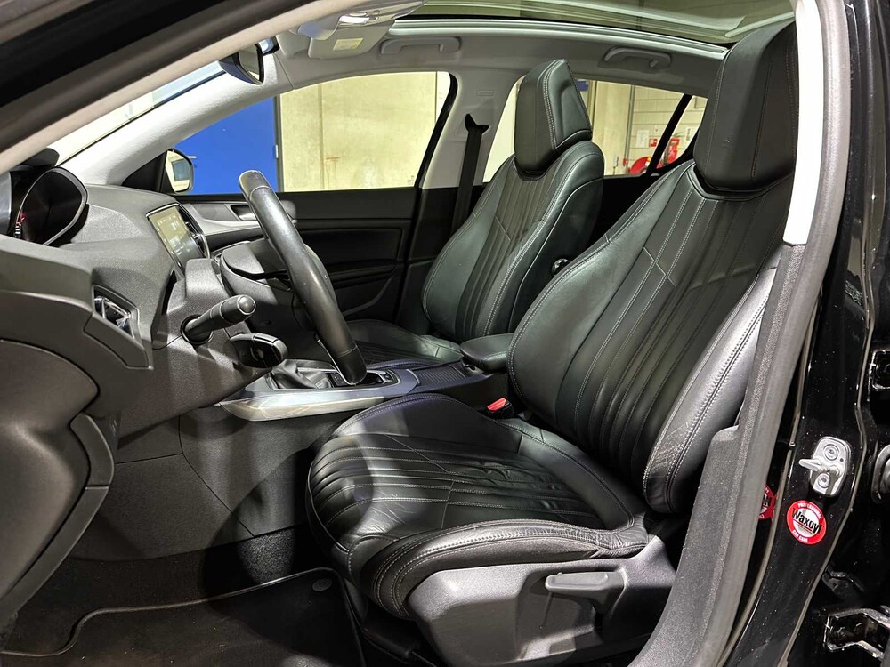 Peugeot 308 1.2 PureTech Allure 131pk 2014, 9-XZD-80