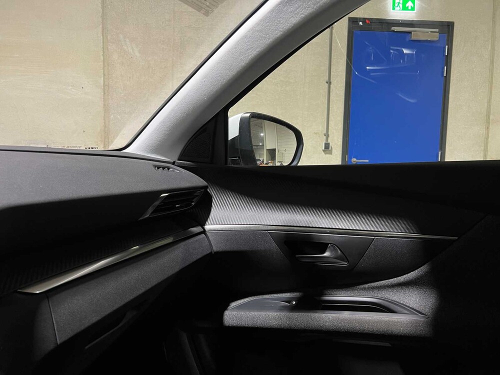 Peugeot 5008 1.2 PureTech Blue Lease Executive 131PS 2020, G-076-XH