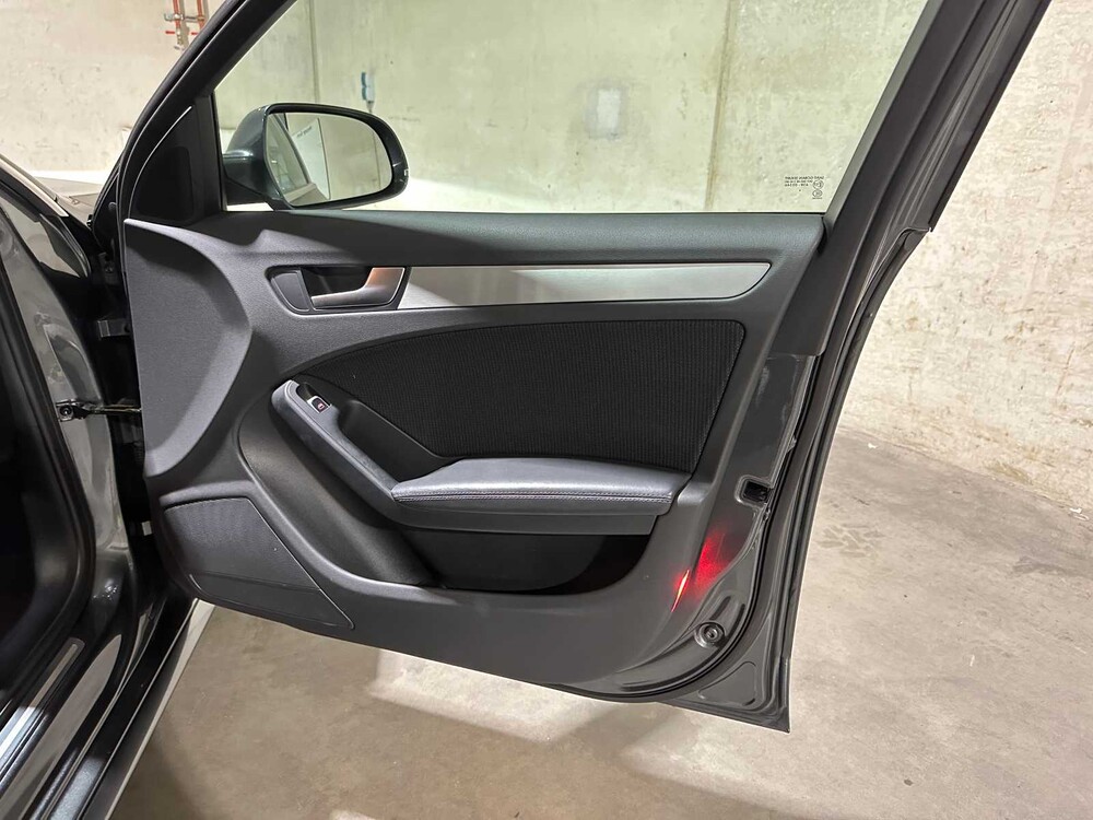 Audi A4 Avant 1.8 TFSI S Edition 120PS 2013, 26-ZRP-1