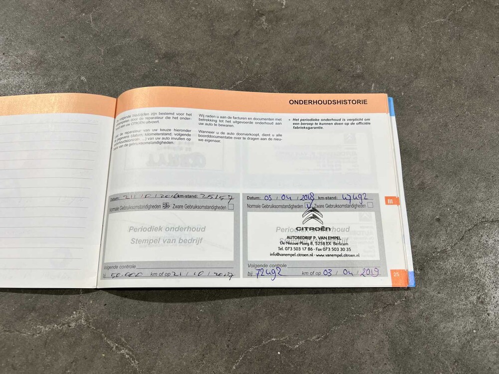 Citroen C4 Cactus 1.2 PureT. Business 82PS 2016, JK-592-S