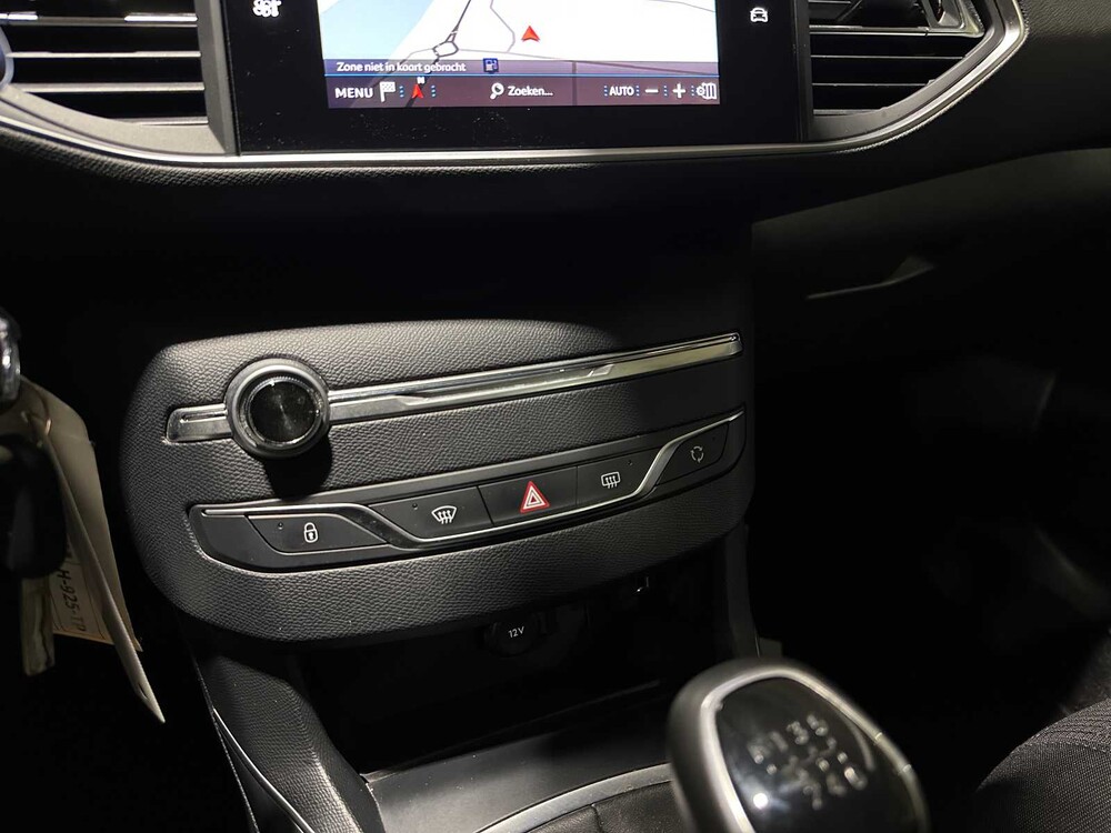 Peugeot 308 SW 1.2 PureTech Blue Lease Premium 131PS 2020, H-925-TP