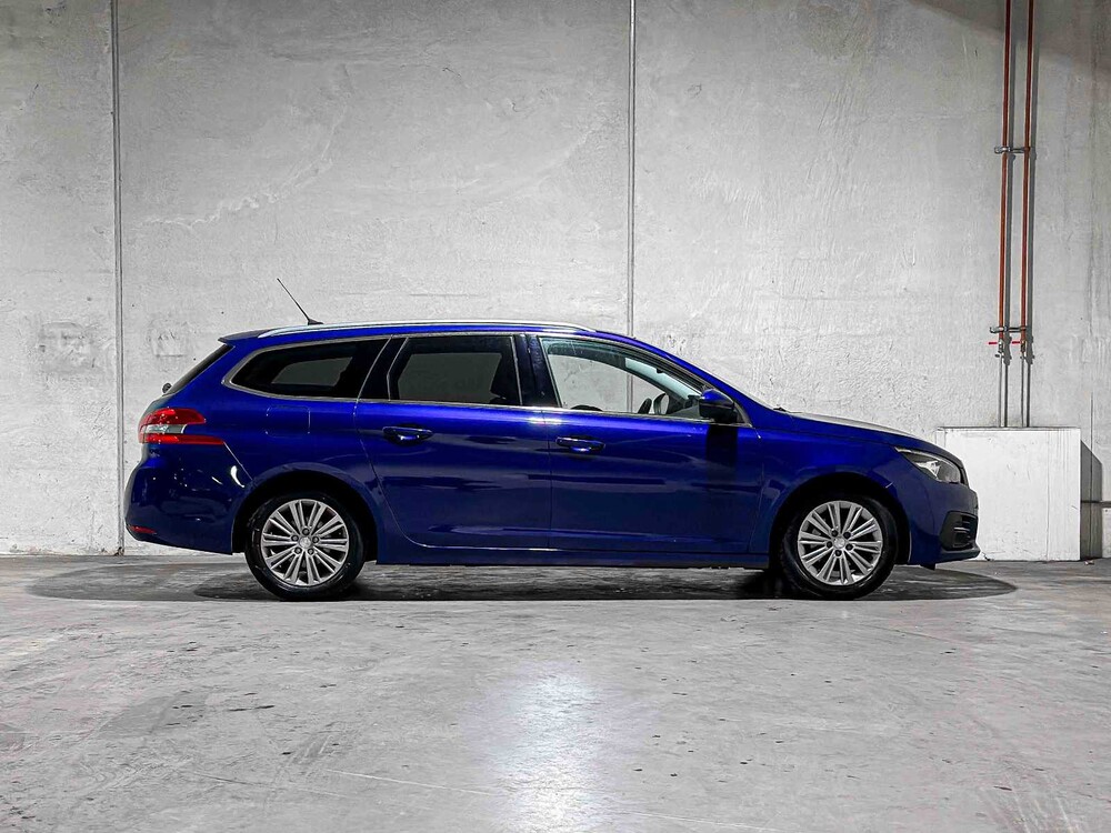 Peugeot 308 SW 1.2 PureTech Blue Lease Premium 131PS 2020, H-925-TP