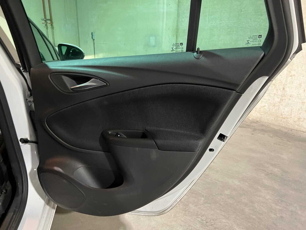 Opel Astra Sports Tourer 1.2 Business Edition 145hp 2020, H-905-ZX