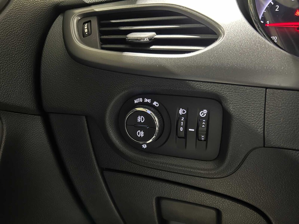 Opel Astra Sports Tourer 1.2 Business Edition 145hp 2020, H-905-ZX