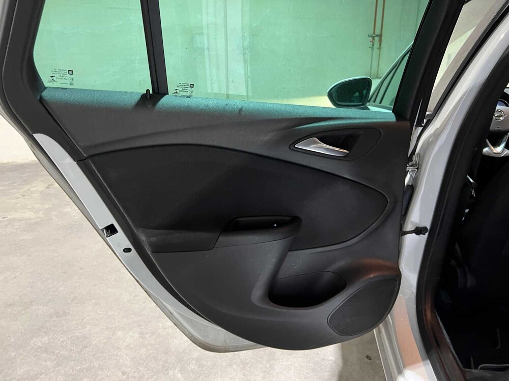 Opel Astra Sports Tourer 1.2 Business Edition 145hp 2020, H-905-ZX