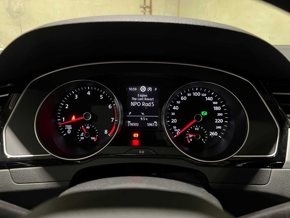 Volkswagen Passat 1.5 TSI Comfort Business 150PS 2020, H-130-LJ