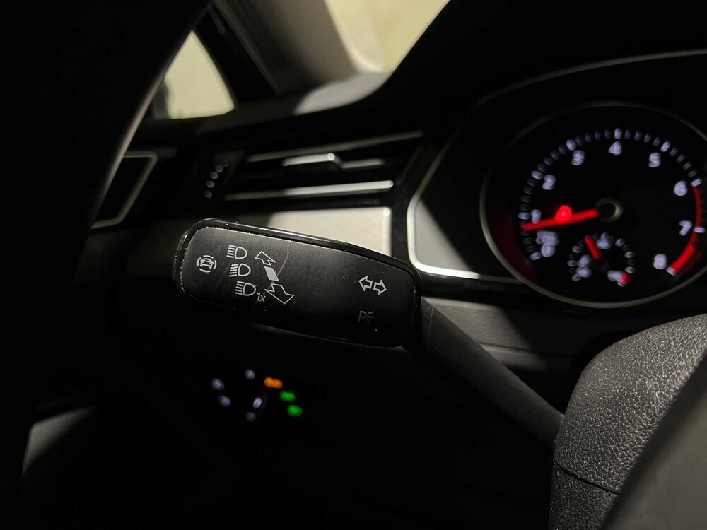 Volkswagen Passat 1.5 TSI Comfort Business 150PS 2020, H-130-LJ