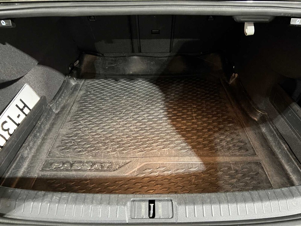 Volkswagen Passat 1.5 TSI Comfort Business 150PS 2020, H-130-LJ