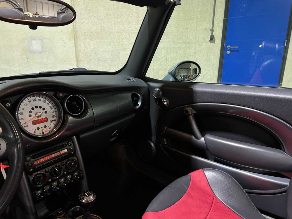 Mini Cooper Chile Cabrio 116PS 2005, 52-RF-NK
