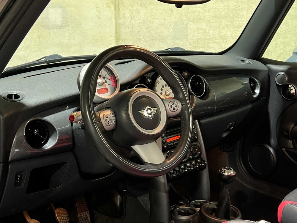 Mini Cooper Chile Cabrio 116PS 2005, 52-RF-NK