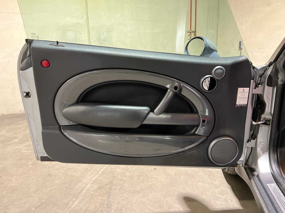 Mini Cooper Chile Cabrio 116PS 2005, 52-RF-NK